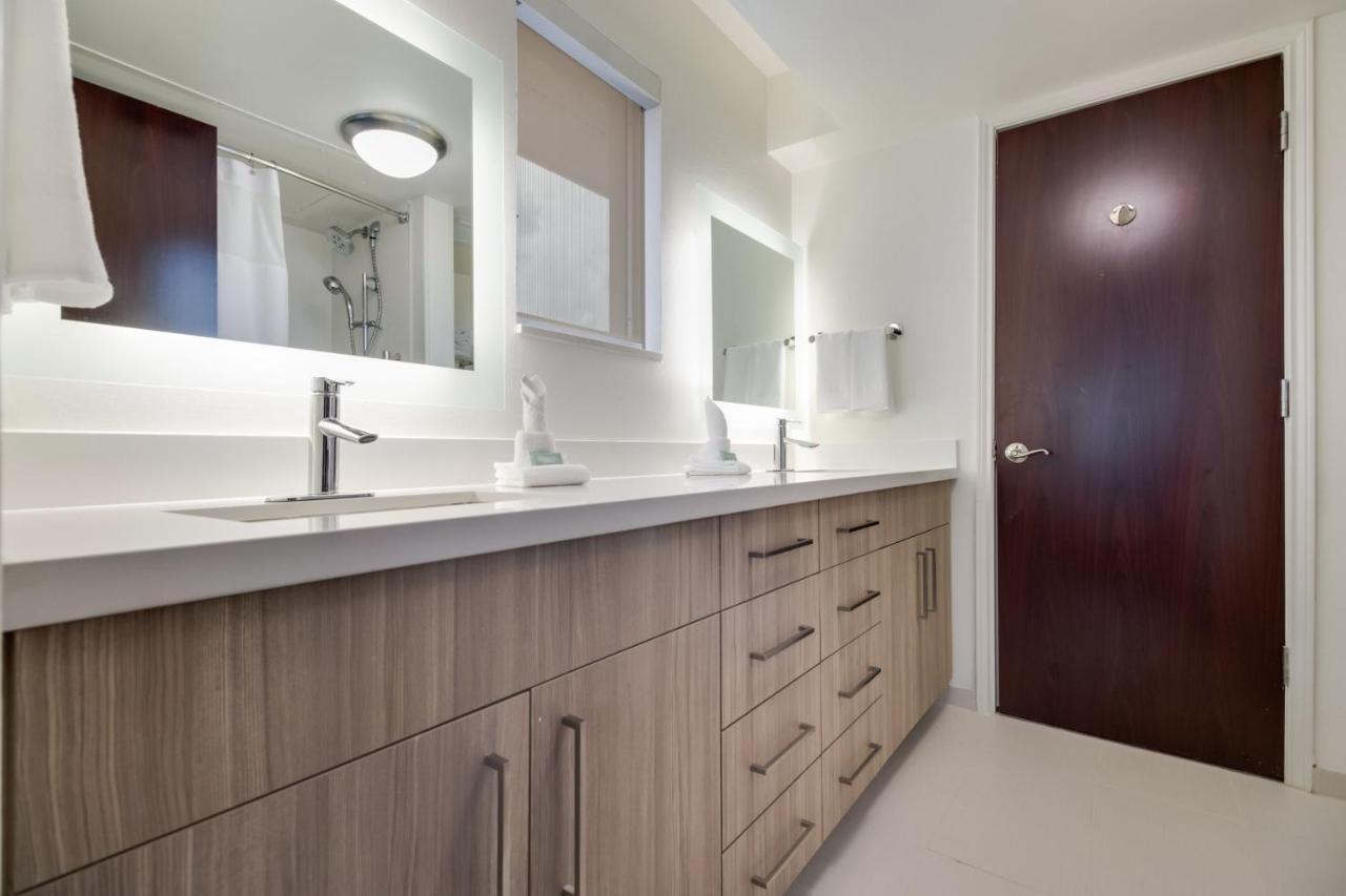 Springhill Suites By Marriott Dallas Nw Highway At Stemmons / I-35East Esterno foto